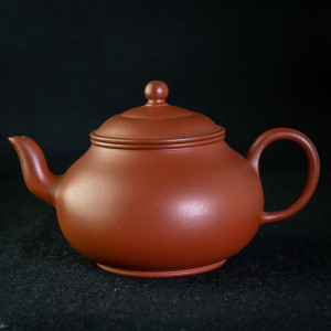Yixing Hungni round Teapot
