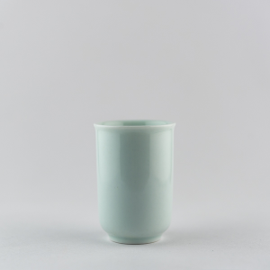 Light celadon scenting cup