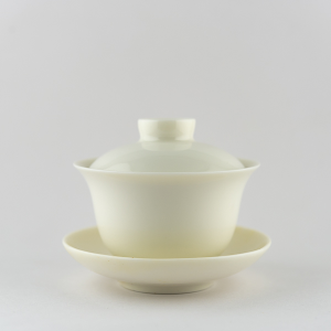 Gaiwan en porcelaine blanche ivoire 