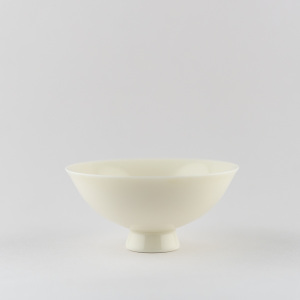 Ivory white singing cup