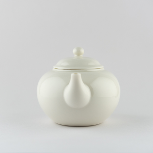 Théière en porcelaine blanche ivoire