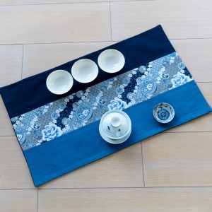 Variations de bleu et de blanc
