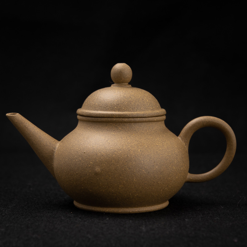 Yixing duanni small teapot